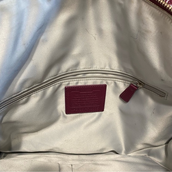 Coach Burgundy and Tan Tote Bag with Signature Design - Picture 7 of 8